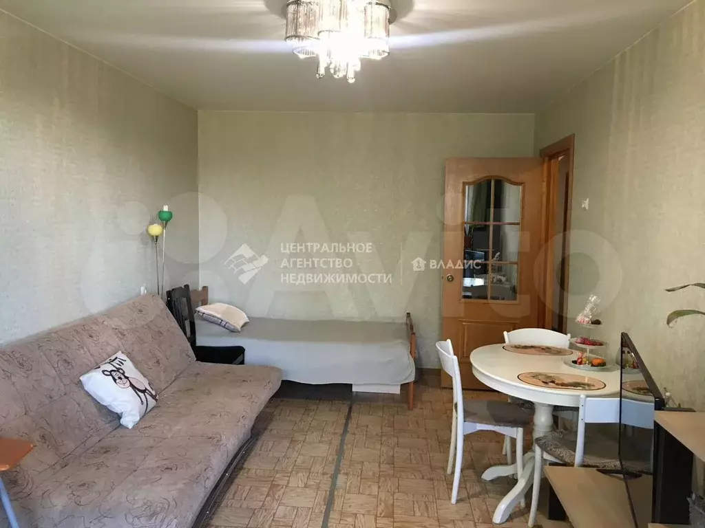 3-к. квартира, 70 м, 4/9 эт. - Фото 0