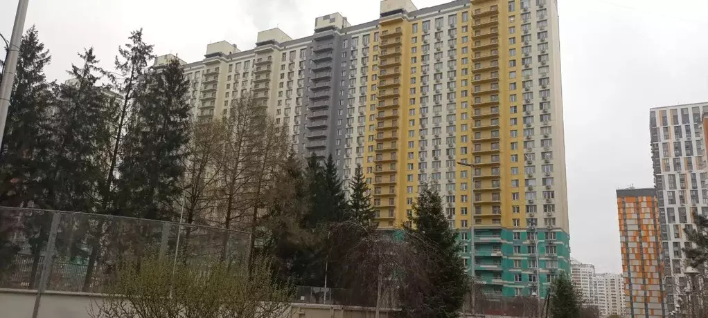 3-к кв. Москва Митинская ул., 28к5 (90.0 м) - Фото 1