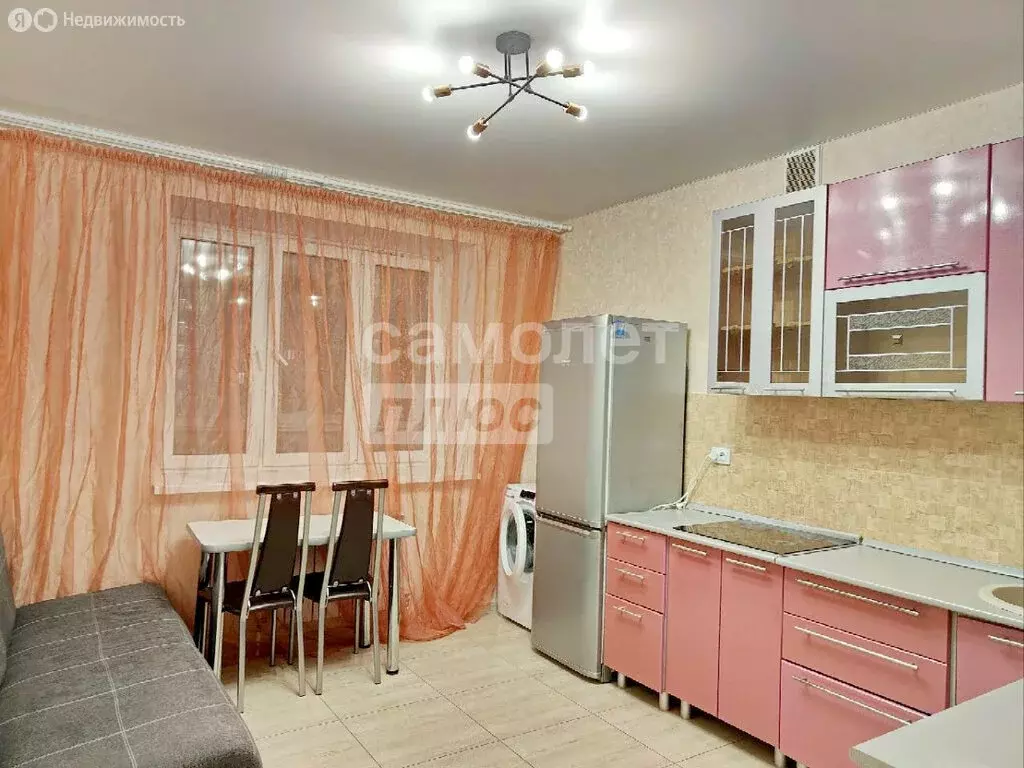 1-комнатная квартира: Липецк, улица И.В. Свиридова, 18 (42 м) - Фото 1