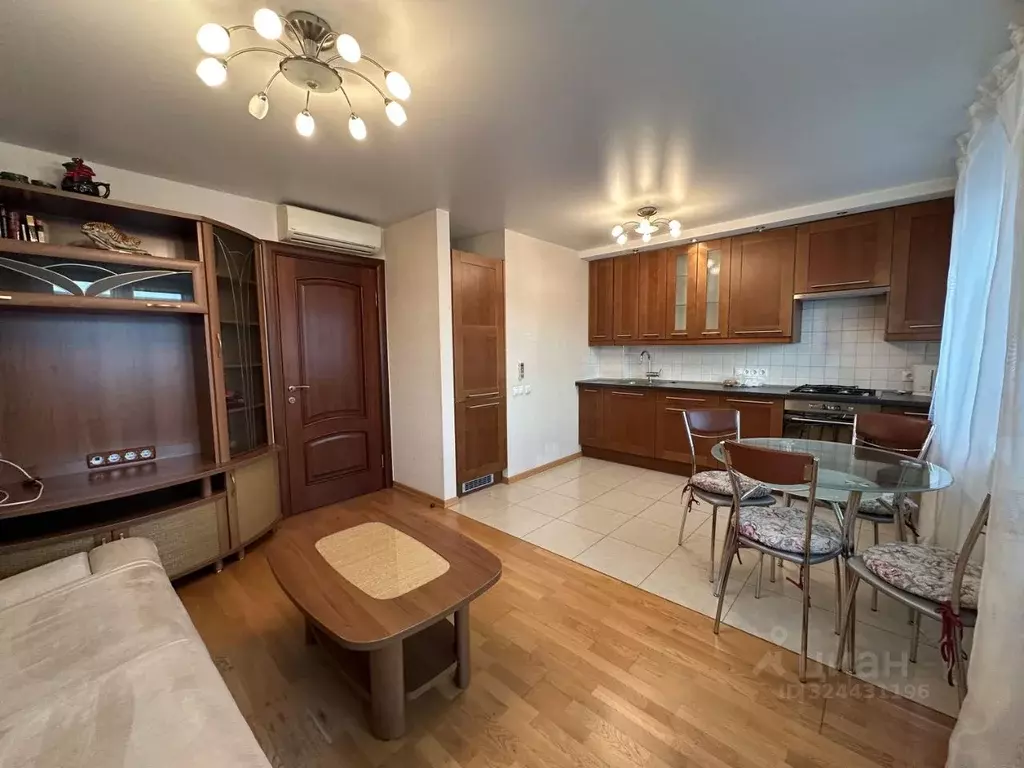 2-к кв. Нижегородская область, Нижний Новгород ул. Максима Горького, ... - Фото 2