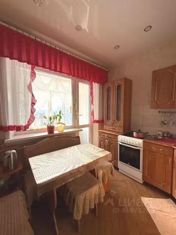 2-к кв. Саха (Якутия), Нерюнгри ул. Платона Ойунского, 2 (50.9 м) - Фото 0