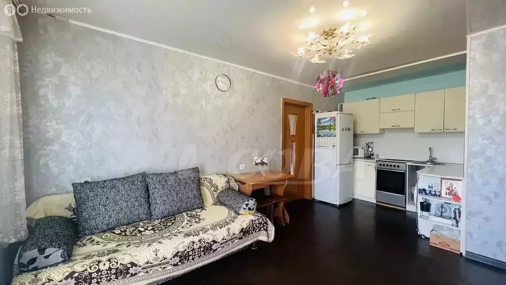 3-комнатная квартира: Тюмень, микрорайон Войновка, Вербовая улица, 4 ... - Фото 1