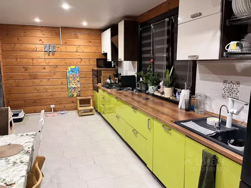 Дом в Архангельская область, Вычегодский рп пер. Трудовой, 29/30 (170 ... - Фото 1