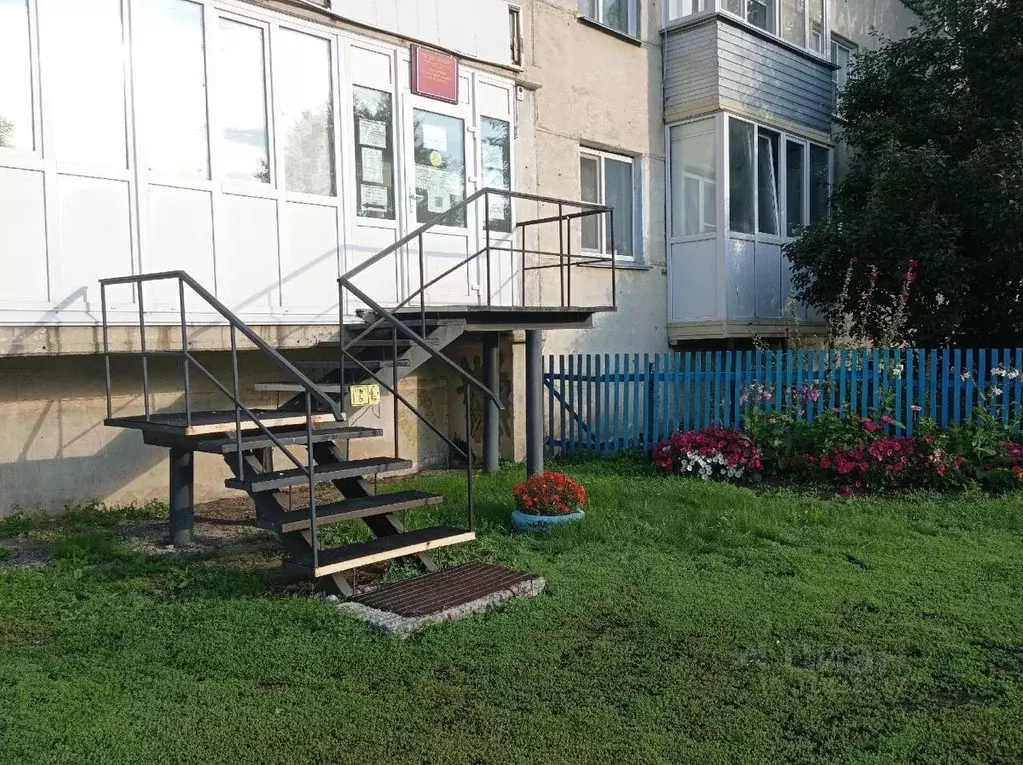 Помещение свободного назначения в Курганская область, с. Целинное ул. ... - Фото 0