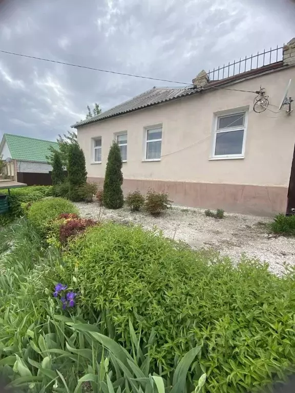 Дом в Белгородская область, Белгород пер. 4-й Индустриальный, 5 (60 м) - Фото 0