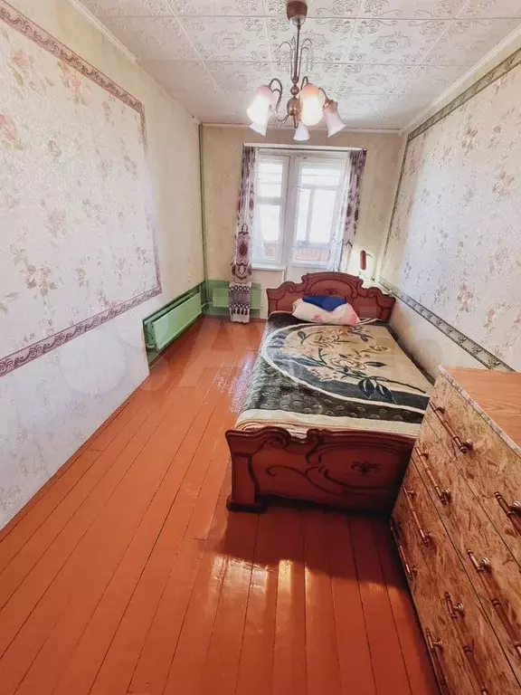 Комната 18 м в 3-к., 7/7 эт. - Фото 1