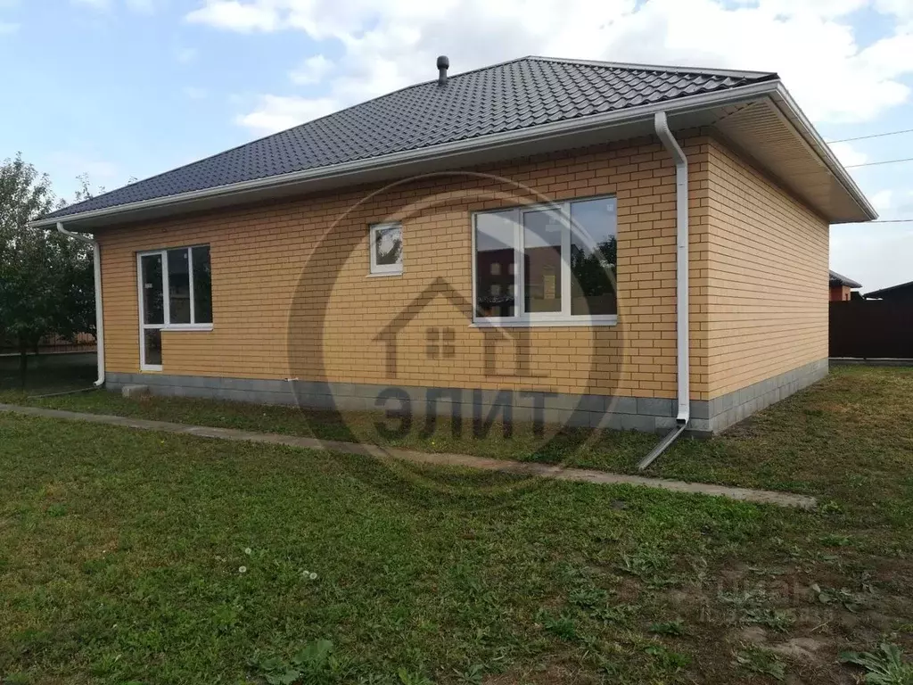 Дом в Белгородская область, Старый Оскол ул. Павловская, 114А (90 м) - Фото 1