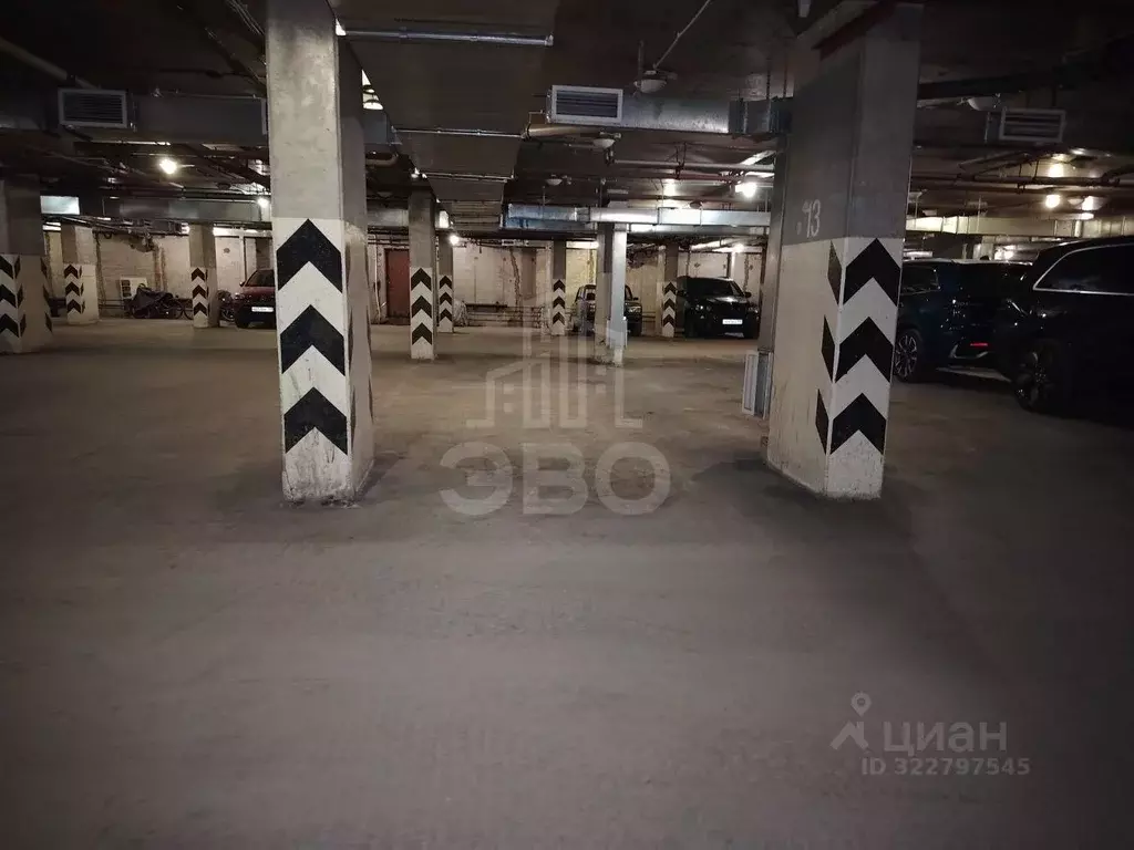 Гараж в Санкт-Петербург Среднеохтинский просп., 23к2 (14 м) - Фото 1