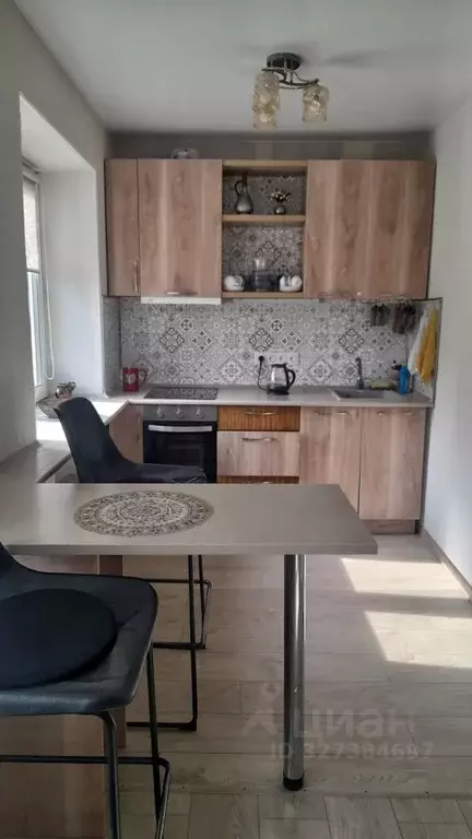 3-к кв. Приморский край, Владивосток Кипарисовая ул., 22 (54.3 м) - Фото 1