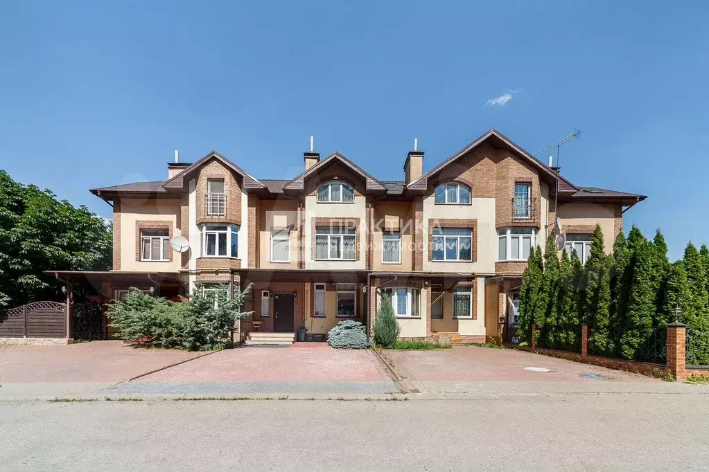 Таунхаус 202,7 м на участке 2 сот. - Фото 0