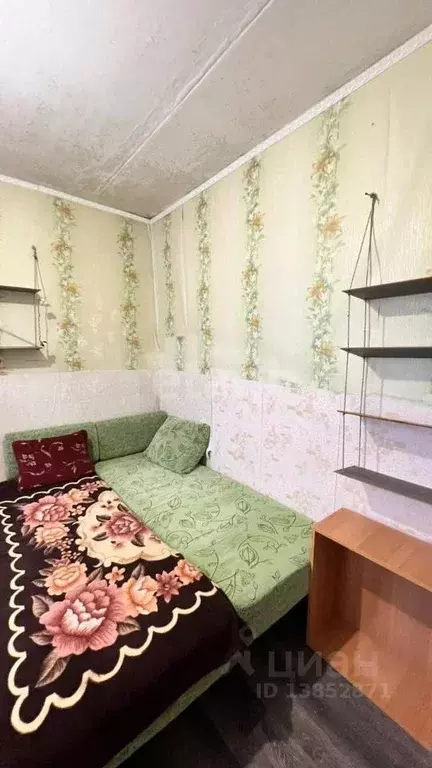 Комната Приморский край, Владивосток ул. Связи, 22 (19.7 м) - Фото 1