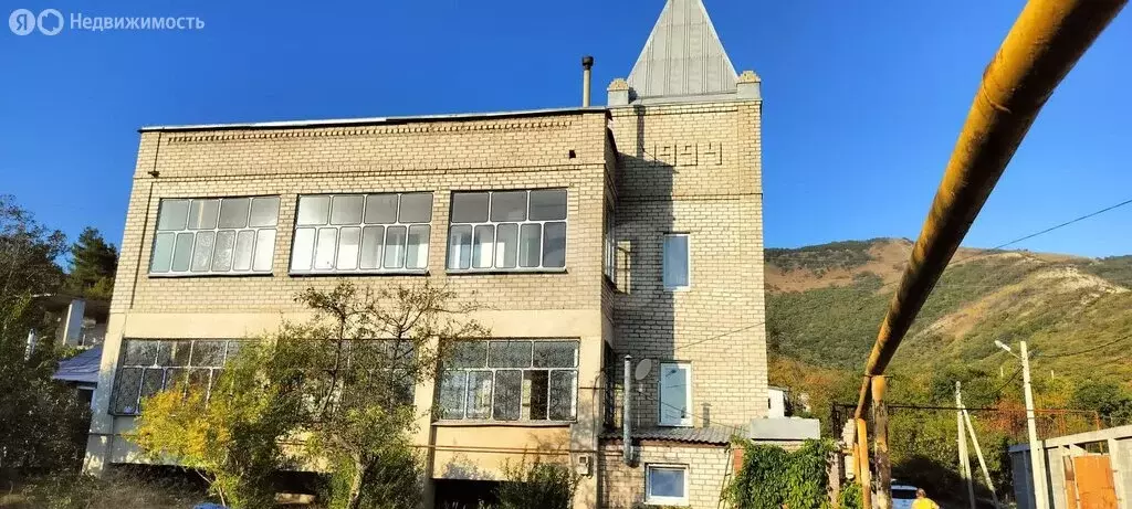 Дом в Геленджик, микрорайон Бобруковая Щель, Родниковая улица (333 м) - Фото 0