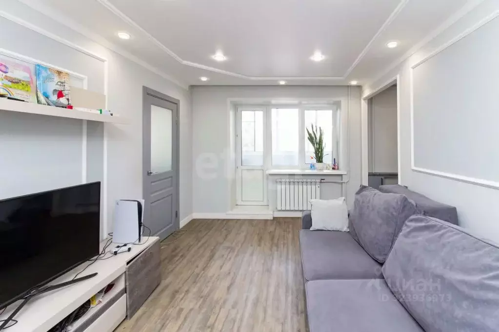 2-к кв. Красноярский край, Красноярск Свердловская ул., 57 (42.0 м) - Фото 1