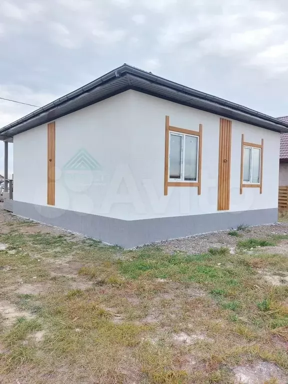Дом 75 м на участке 6 сот. - Фото 0