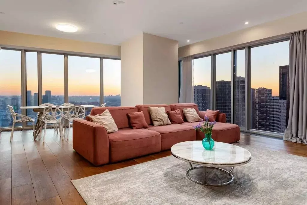 2-к кв. Москва 1-й Красногвардейский проезд, 21с2 (215.0 м) - Фото 1