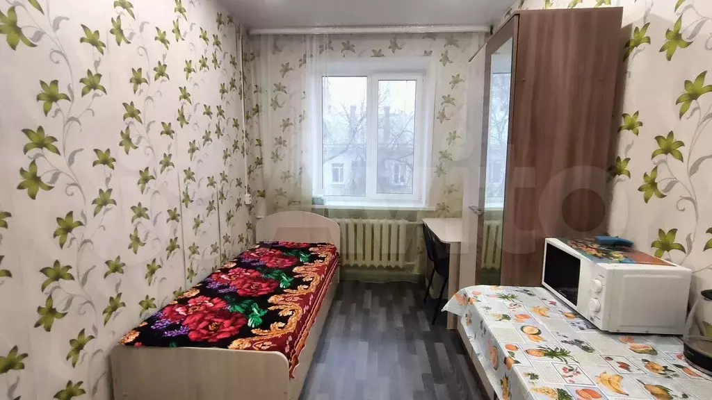 Комната 11 м в 4-к., 5/5 эт. - Фото 0