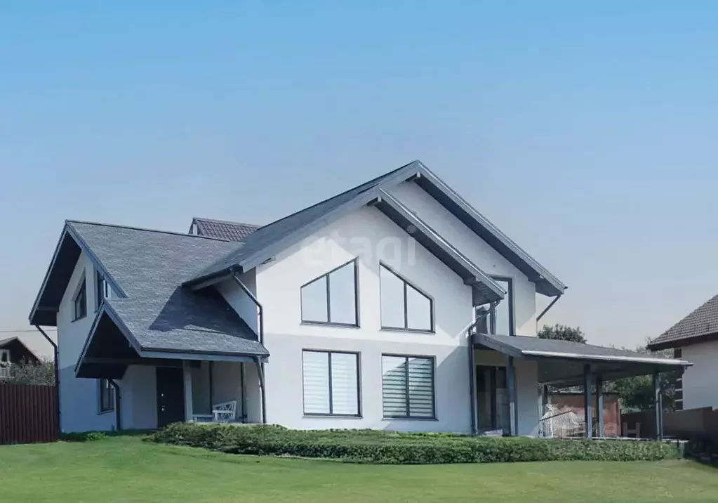 Дом в Калужская область, Калуга городской округ, д. Желыбино ул. ... - Фото 1