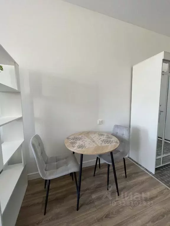 Студия Москва бул. Скандинавский, 14 (22.0 м) - Фото 2