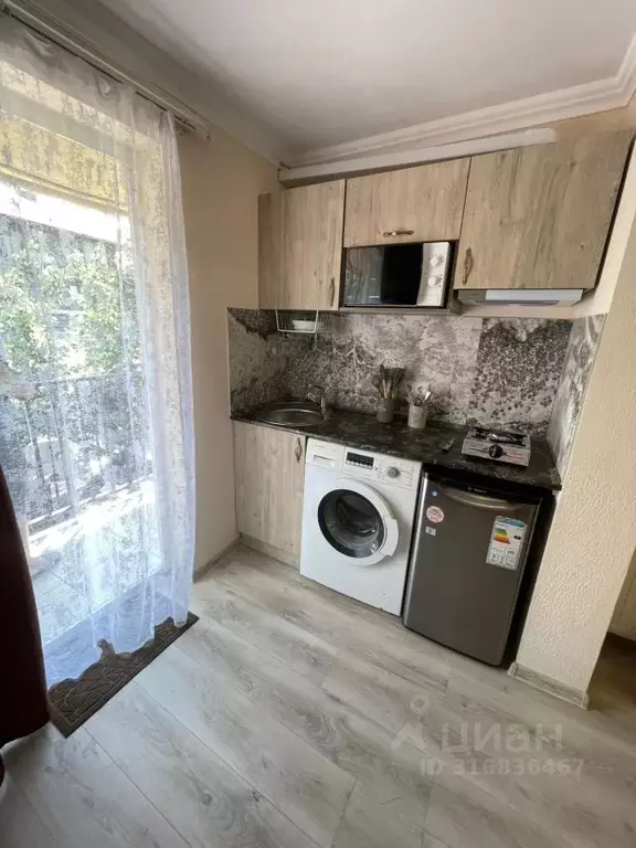 Комната Краснодарский край, Геленджик Киевская ул., 28 (35.0 м) - Фото 0