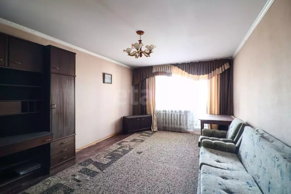 2-к кв. Алтайский край, Барнаул ул. Димитрова, 41/39 (78.6 м) - Фото 0
