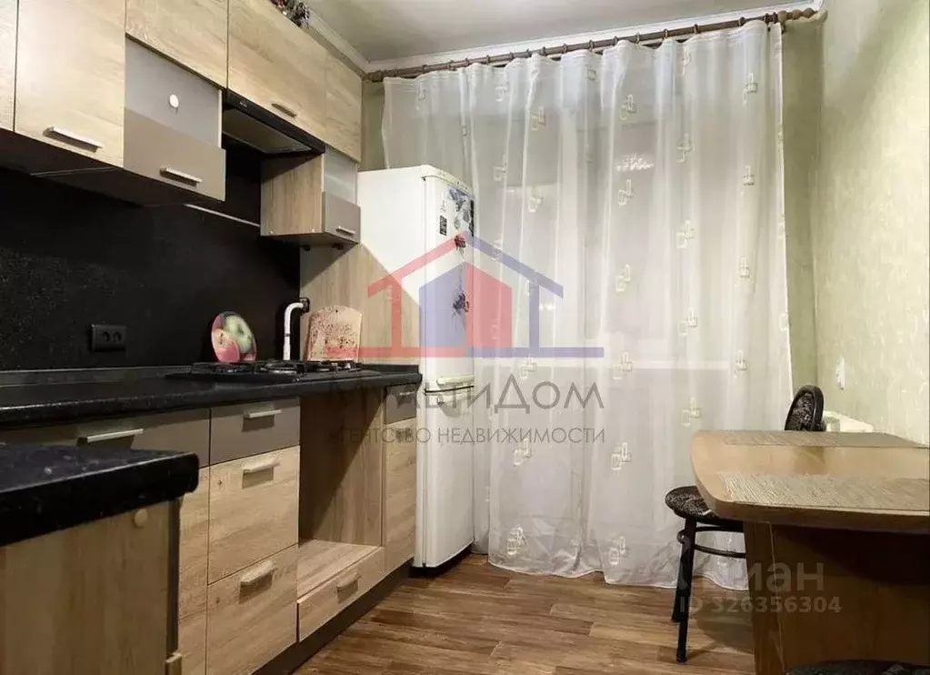 2-к кв. Белгородская область, Старый Оскол ул. Урицкого, 4 (50.0 м) - Фото 1