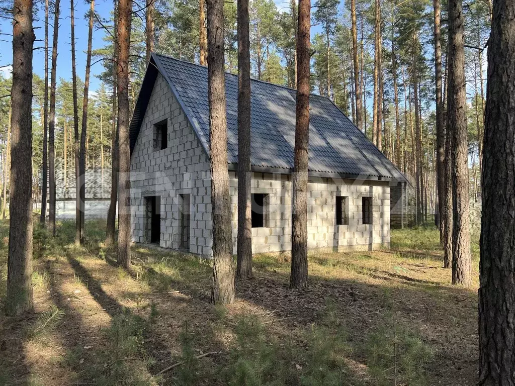 Дом в Липецкая область, Грязинский район, Ярлуковский сельсовет, с. ... - Фото 0