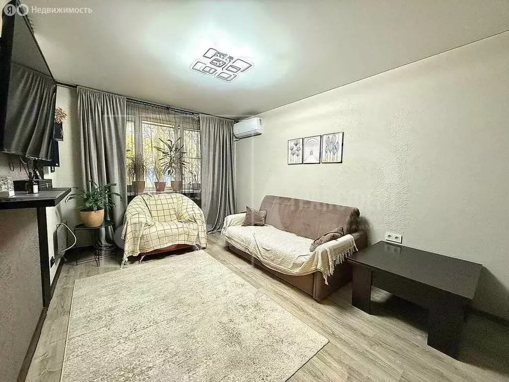 2-комнатная квартира: Воронеж, улица Генерала Перхоровича, 5 (47.5 м) - Фото 2