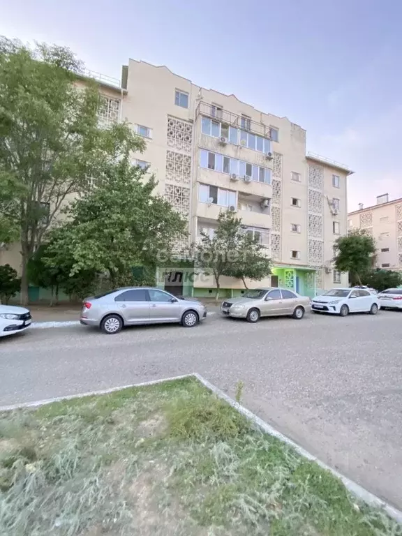 2-к кв. Калмыкия, Элиста 7-й мкр, 5к1 (54.0 м) - Фото 0