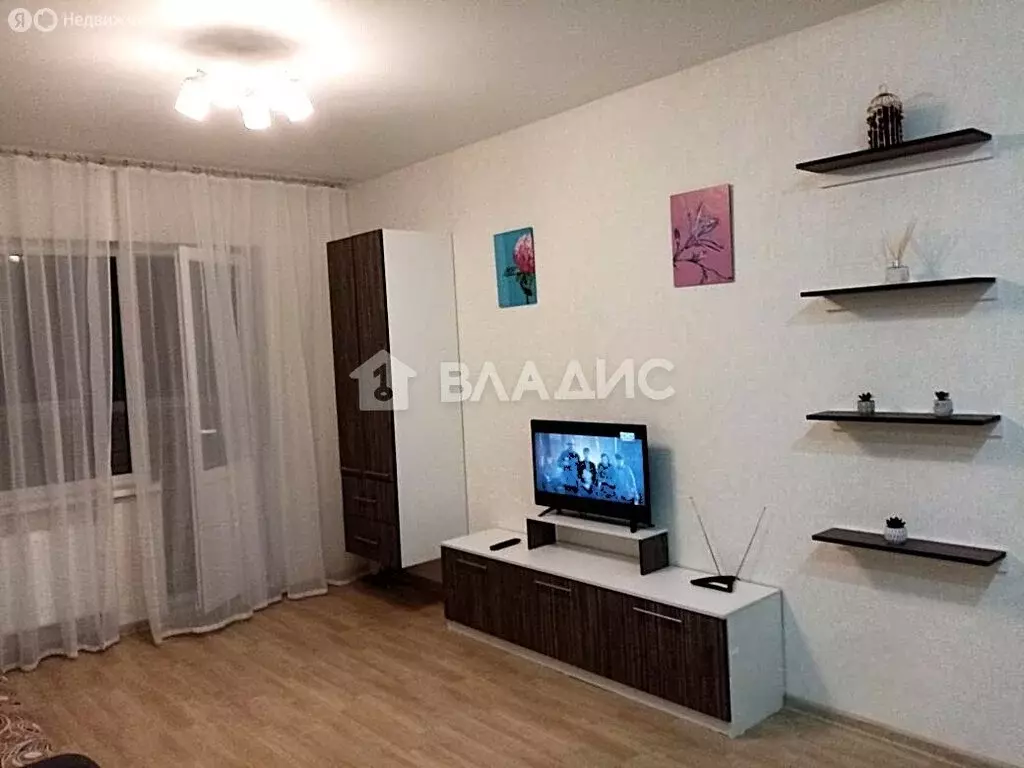 Квартира-студия: Волгоград, район Семь Ветров, бульвар 30-летия ... - Фото 1