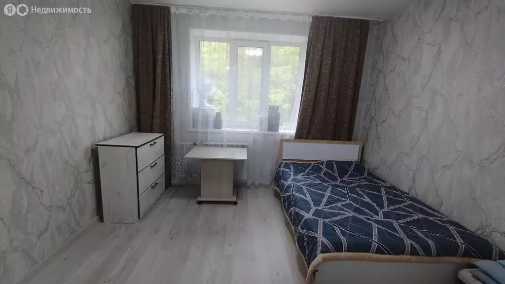 1к в 4-комнатной квартире (18 м) - Фото 1