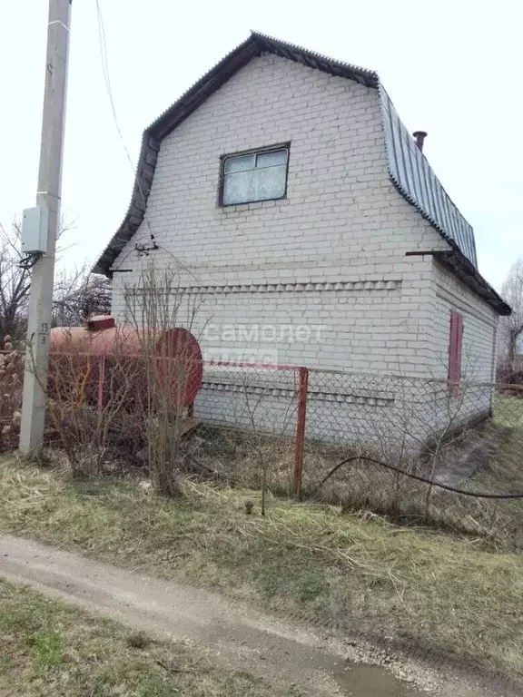 Дом в Липецкая область, Добровский муниципальный округ, с. ... - Фото 1