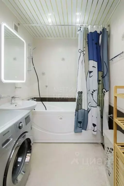 2-к кв. Тюменская область, Тюмень ул. Николая Семенова, 25к1 (62.3 м) - Фото 1