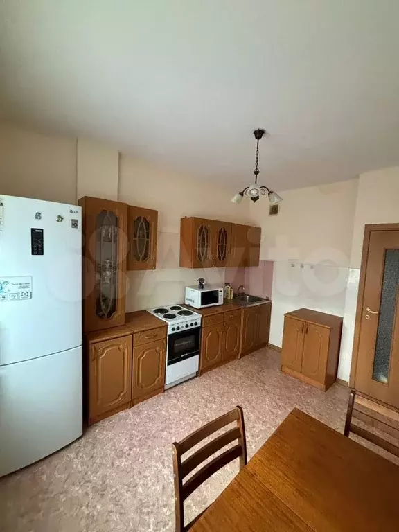 2-к. квартира, 56 м, 8/18 эт. - Фото 1