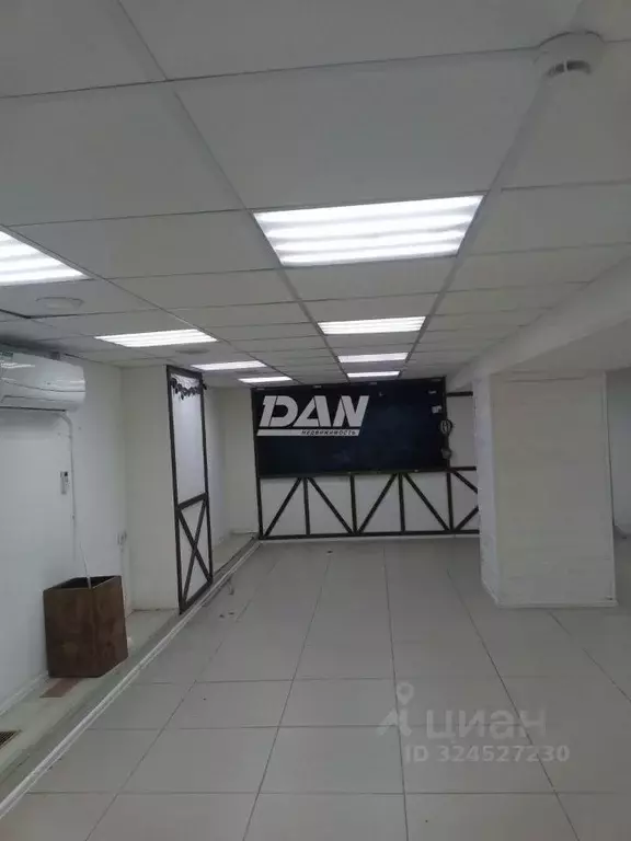 Помещение свободного назначения в Челябинская область, Челябинск ... - Фото 1