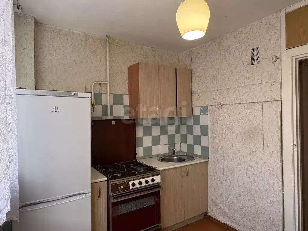 2-к кв. Вологодская область, Череповец Набережная ул., 57 (50.0 м) - Фото 2