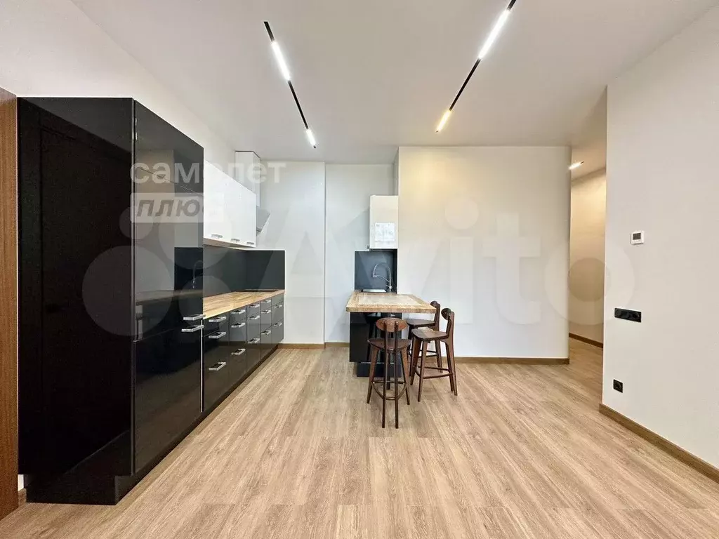 2-к. квартира, 60 м, 4/43 эт. - Фото 1