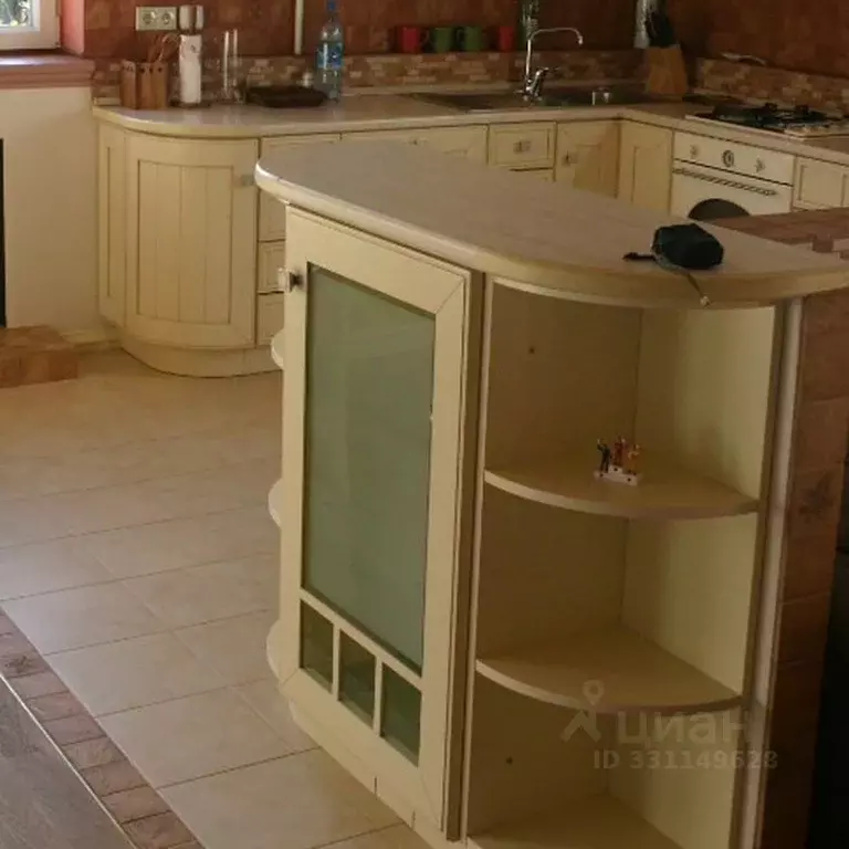 3-к кв. Краснодарский край, Сочи ул. Полтавская, 19/1 (100.0 м) - Фото 2