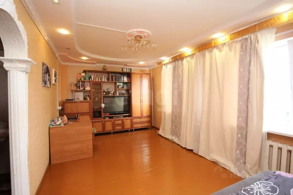 Дом в Вологодская область, Шексна рп, Шексна Южная мкр ул. Искра, 14 ... - Фото 1