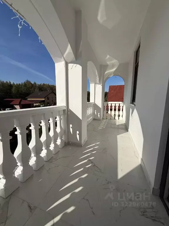 Коттедж в Ленинградская область, Тосненский район, Федоровское ... - Фото 1