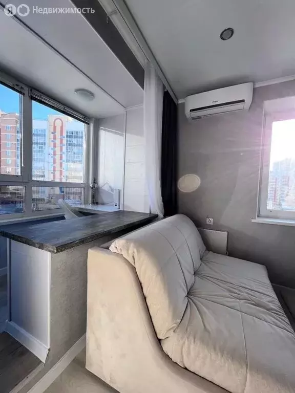 Квартира-студия: Томск, улица Павла Нарановича, 3 (38 м) - Фото 1