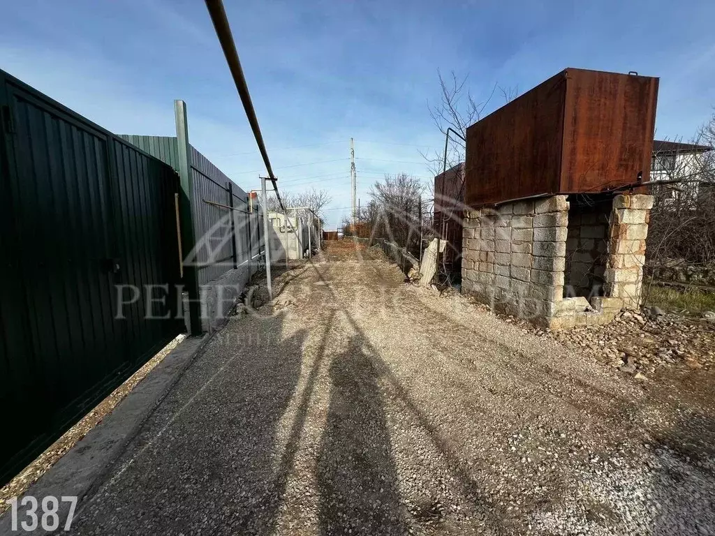 Участок в Севастополь Электрон садоводческое товарищество,  (5.6 сот.) - Фото 1