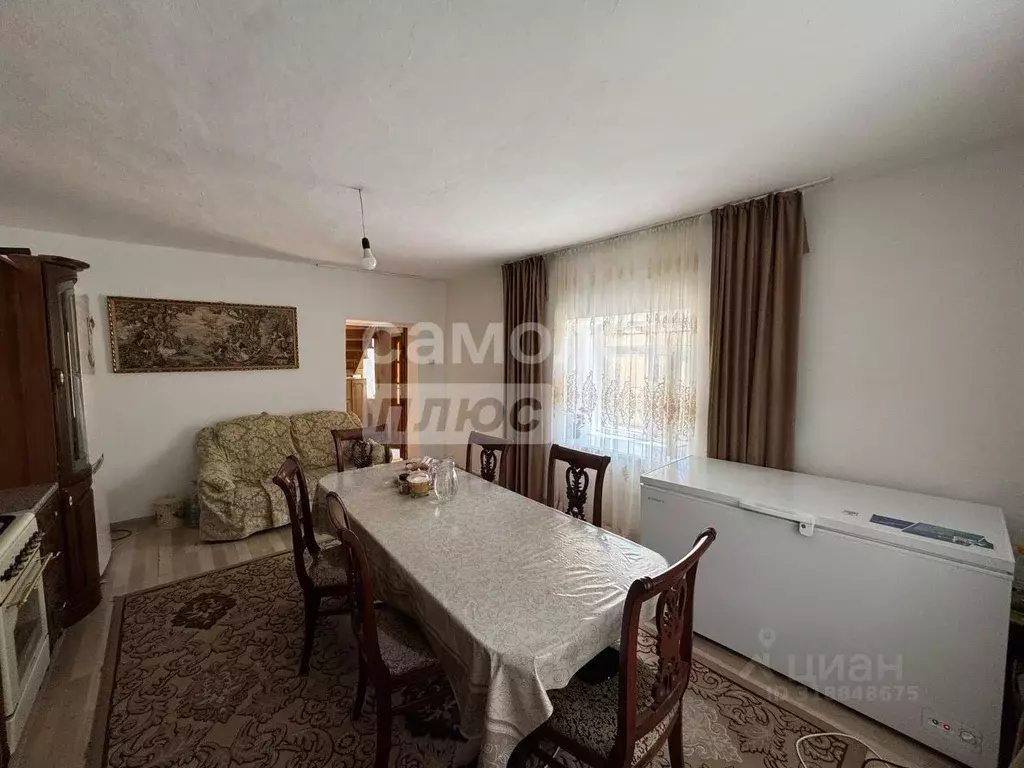 Дом в Дагестан, Хасавюрт ул. 40-летия Комсомола, 1 (150 м) - Фото 1