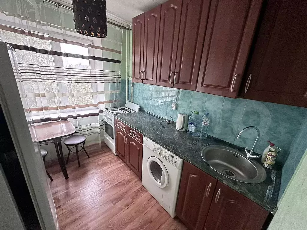 2-к. квартира, 46 м, 3/9 эт. - Фото 0