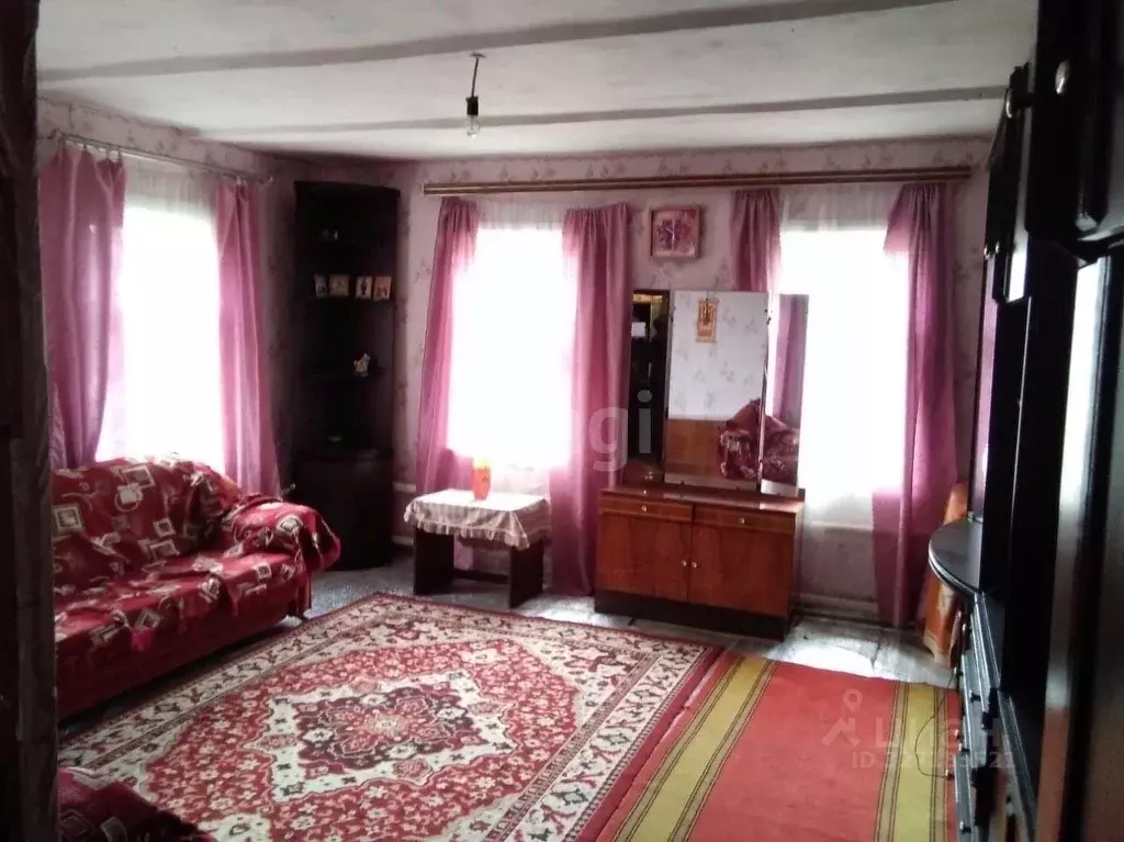 Дом в Саратовская область, Балашовский район, Пинеровка рп пер. ... - Фото 1