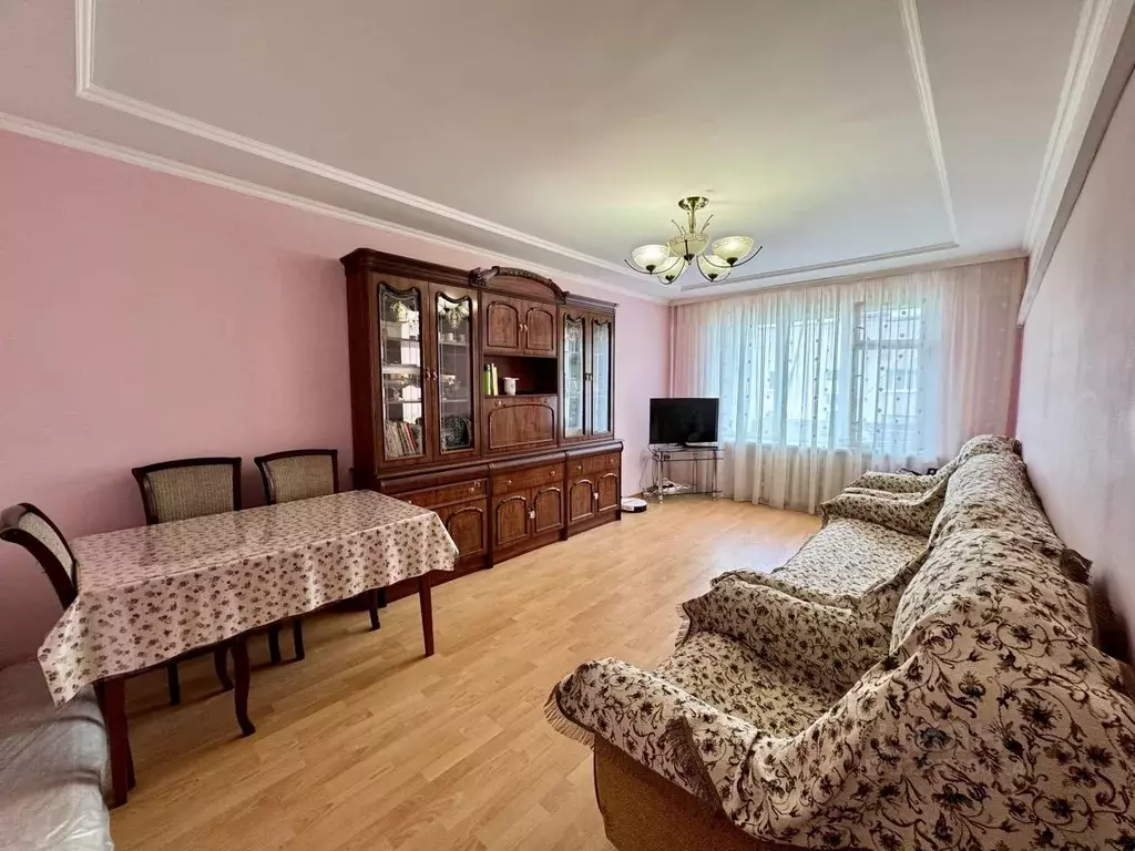 2-к кв. Кабардино-Балкария, Нальчик 9 Мая ул. (60.0 м) - Фото 1