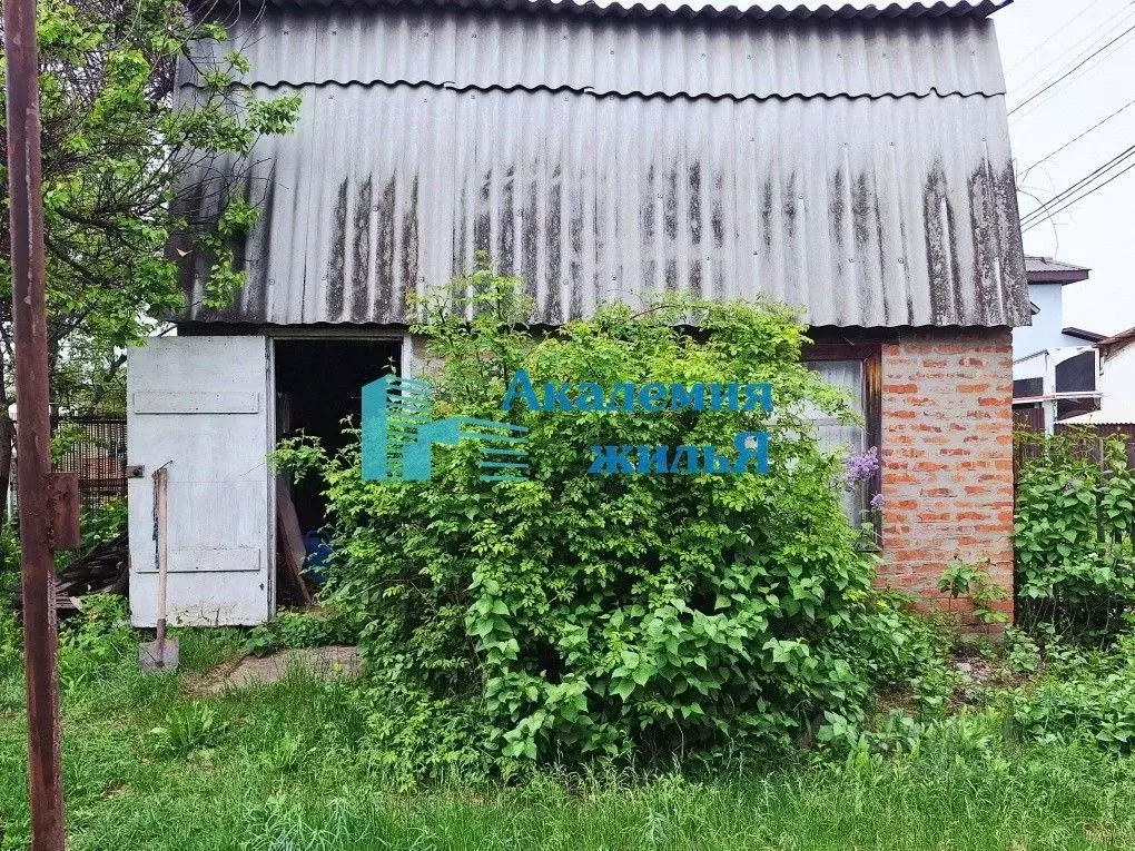 Дом в Саратовская область, Балаковский район, Натальинское ... - Фото 1