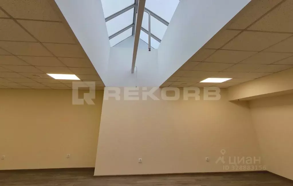 Офис в Санкт-Петербург Новолитовская ул., 15Г (920 м) - Фото 2