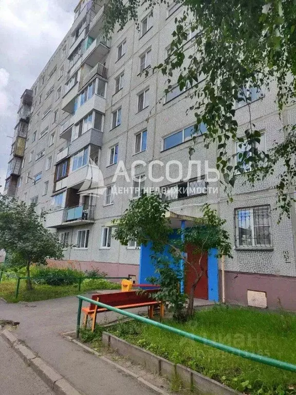 2-к кв. Омская область, Омск Моторная ул., 15 (44.0 м) - Фото 0