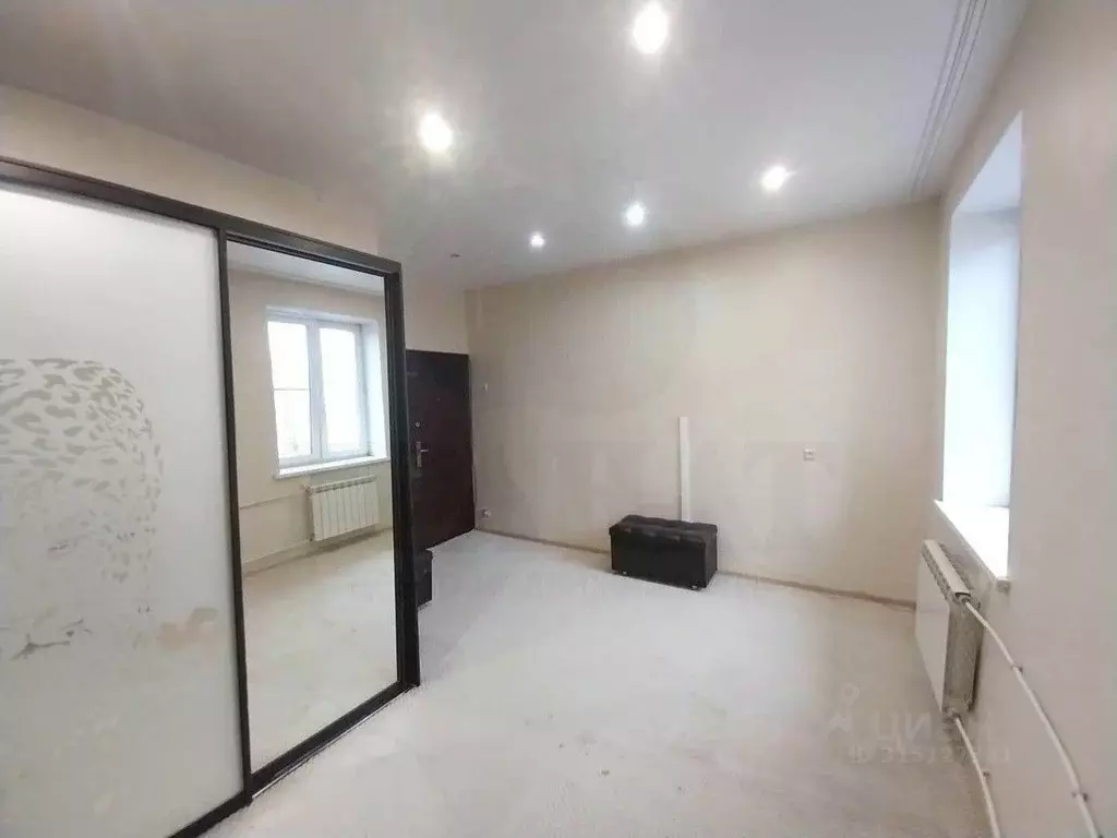 Комната Свердловская область, Екатеринбург ул. Старых Большевиков, 28 ... - Фото 1