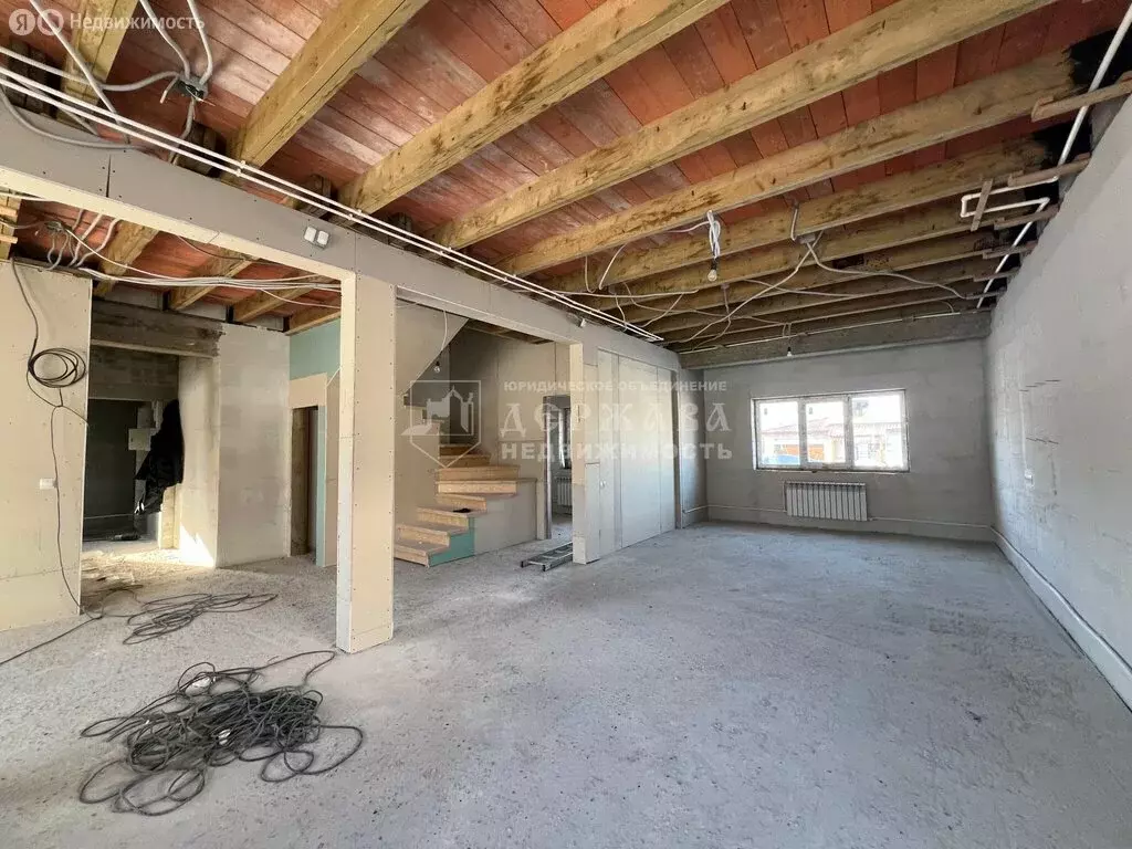 Дом в село Андреевка, Родная улица (176.1 м) - Фото 2